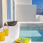 Oia's Cellars