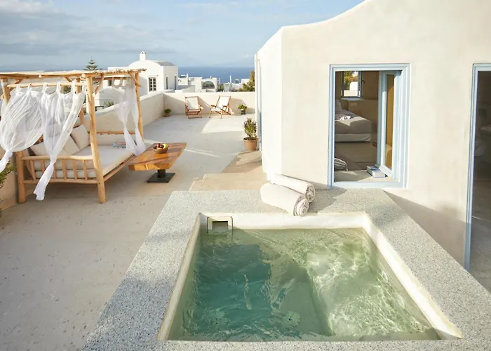 Oia's Cellars Apartmán