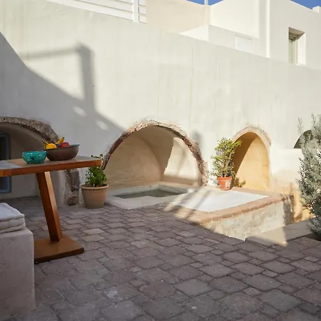 Oia's Cellars شقة *