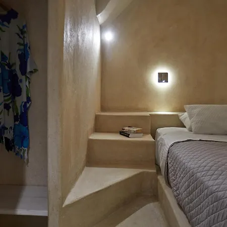 Oia's Cellars Appartement *