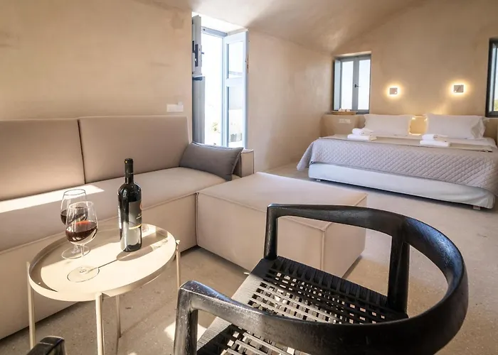 Oia's Cellars Apartment Ia