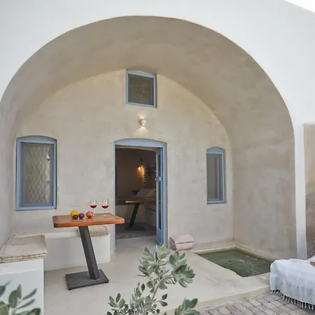 Oia's Cellars 이아