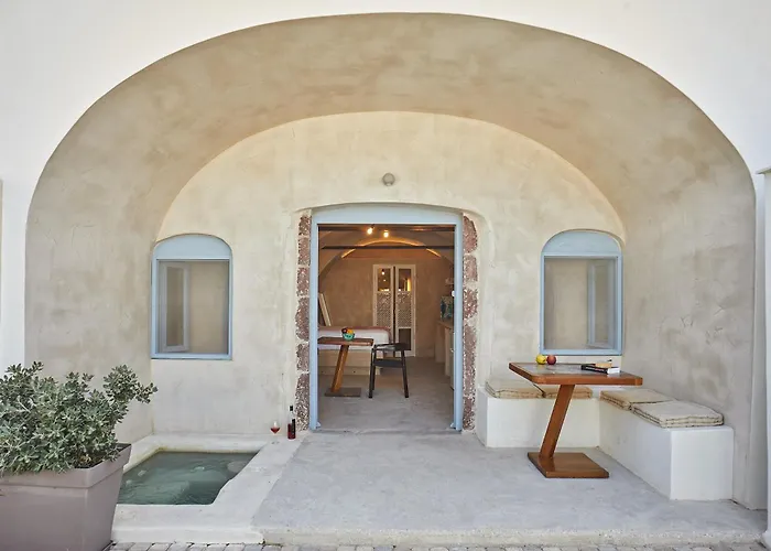 Oia's Cellars Apartman Ía